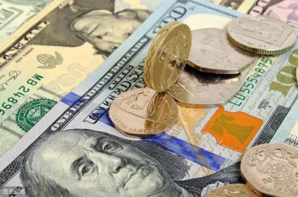 你说，美国欠那么多钱，他为什么不印钞票去还呢？