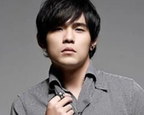 周杰伦的资料介绍 周董为何遭侵权发声明