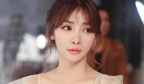 一场婚礼！娱乐圈的人走茶凉，在柳岩身上体现的淋漓尽致，当初发生了啥事？