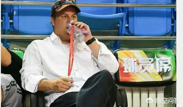 有没有比较著名的篮球教练却不会打球？