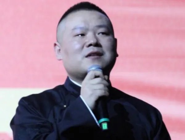 岳云鹏被说成不孝子，背后有着怎样让人泪目的故事？