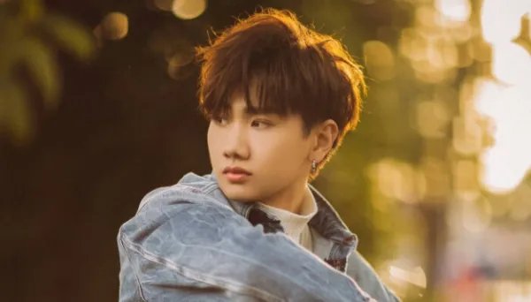 汪苏泷自爆单身，是真的和靳梦佳分手了吗？