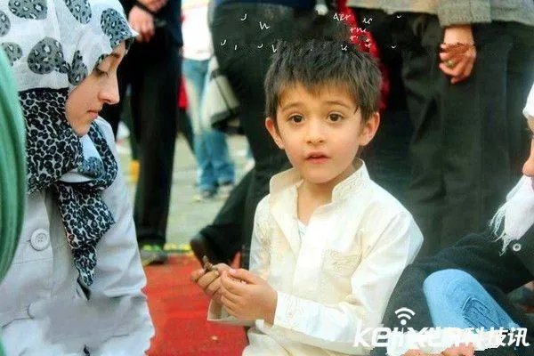 为什么迪拜王室近亲结婚，生出来的孩子却漂亮又聪明？