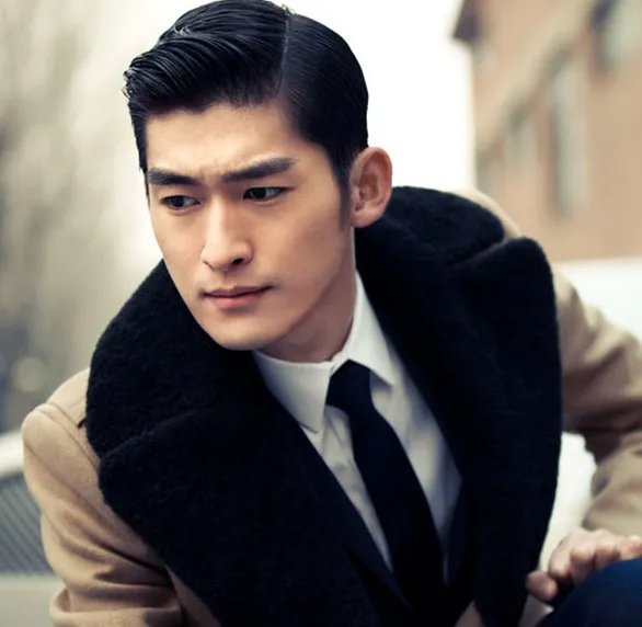 张翰霸道总裁开豪车兜风 他的情史大盘点