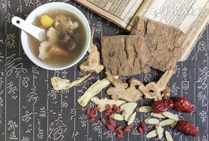 金鸡独立的正确姿势 金鸡独立对女人的好处