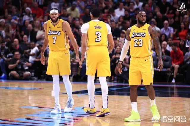 12月14日湖人拿下客场13连胜,同时终结热火主场11连胜,你怎么看?