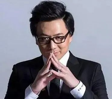 你怎么看lol主播娃娃？