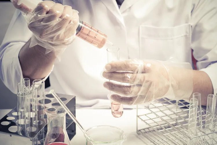 病毒源头真相接近：第一代病毒源于美国，去年7月已出现不明肺炎