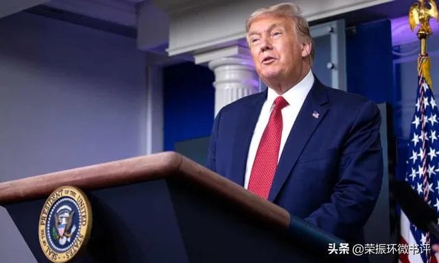 如果11月美国大选败选，特朗普会赖在白宫不走吗？