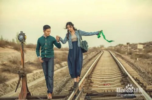 这就是爱吗？爱是什么？别迷惑了，爱就是这样子