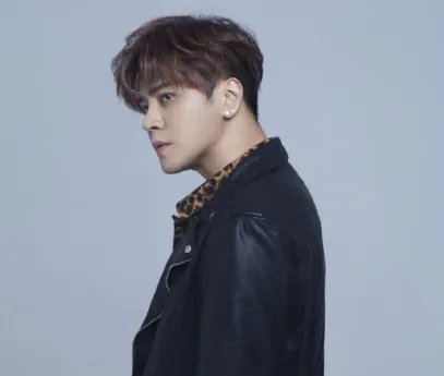 罗志祥否认抢欧弟的女朋友，在这件事中到底谁对谁错？