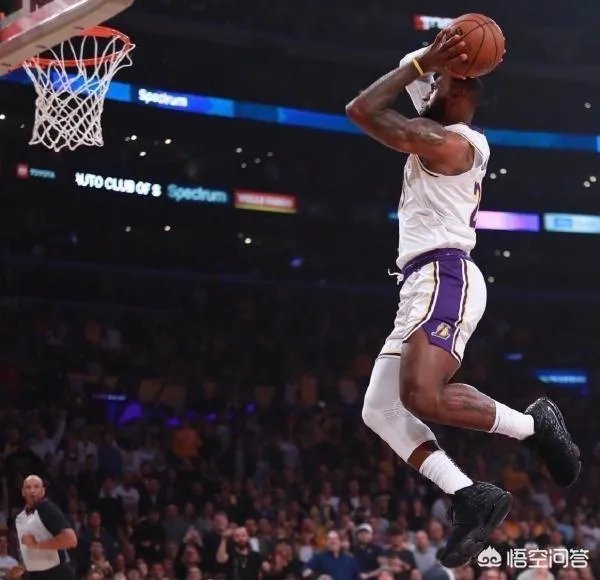 湖人战胜太阳，三分只进了7个，湖人的三分还有救吗？