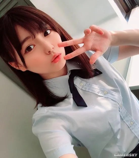 擅长拍制服的写真偶像 日本清纯樱花妹美照