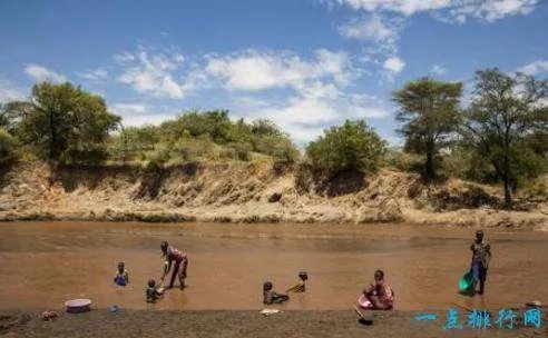 世界上哪个国家最冷,哪个国家最热?