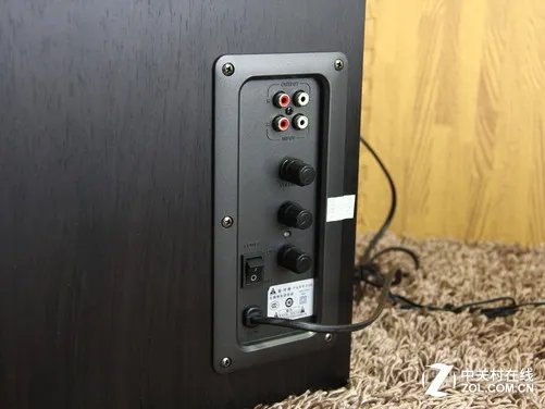 吃鸡必备 备受游戏玩家青睐的2.1音箱