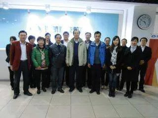 青岛中鲁工商学院的院系设置