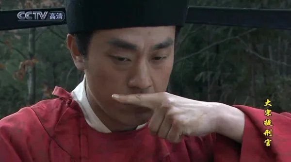 何冰主演的电视剧