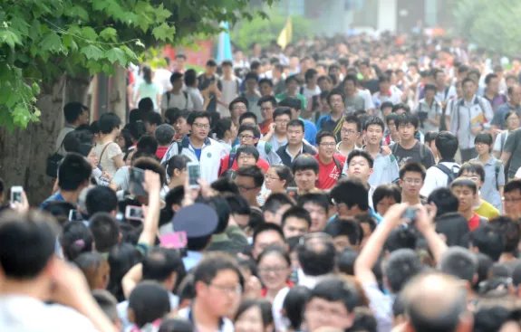 高考分数线持续出炉，各省的分数线是根据什么制定的？