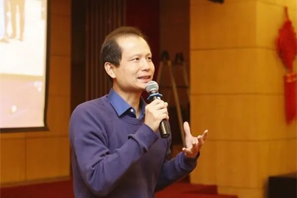 都是什么样的人成全了方舟子？