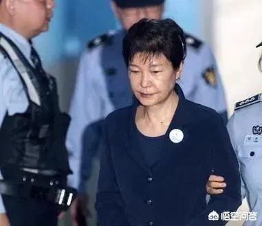 如何看待朴槿惠明确表示拒绝审判过程被电视直播？