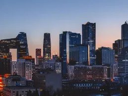 胡锡进谈北京调整疫苗政策，他对该政策的看法是什么？