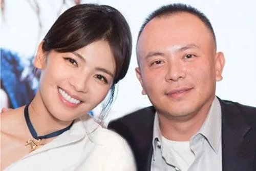 刘涛和老公王珂在节目中频繁秀恩爱，两人是在作秀还是真的恩爱呢？