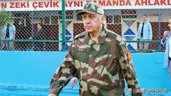 只见报道未见真实原因分析，土耳其为何歇斯底里欲和叙政府军打？