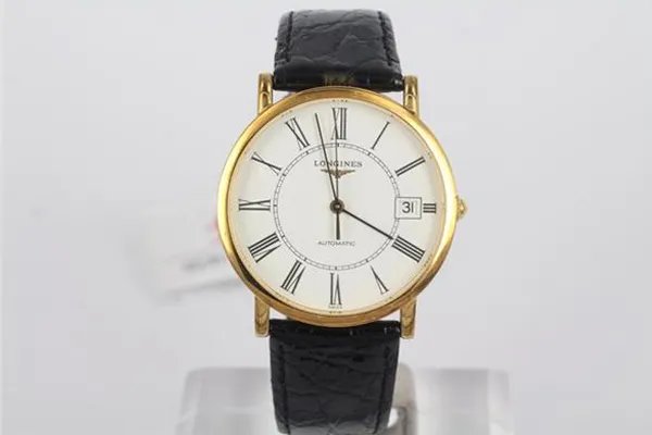 防水手表起雾什么原因 防水手表起雾的解决方法