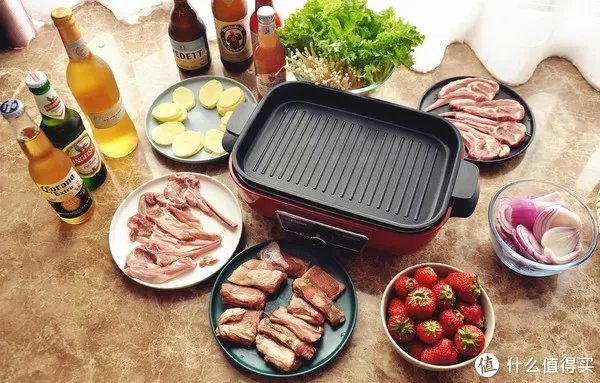 法迪欧网红锅测评：英伦格调功能全面，“美女江山”一锅全搞定