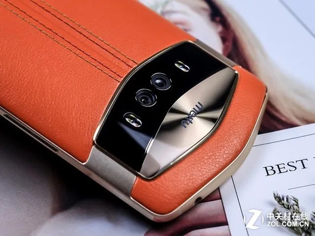 阳光沙滩美女 男生没有这款机型怎么行