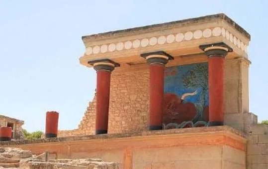 米诺斯王宫：辉煌无比的宫殿，神都会迷失