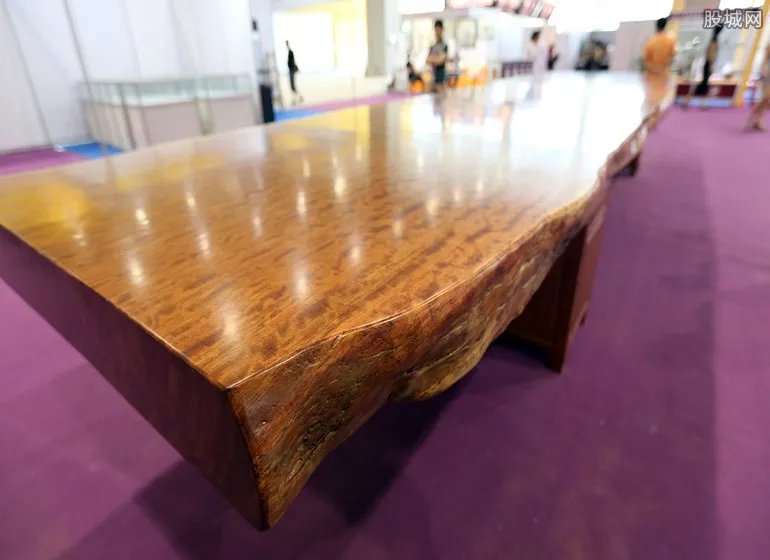 废棺木加工成家具 回收棺材木做家具你赞成吗