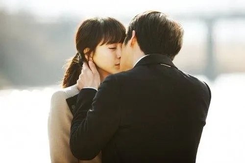 谁能告诉我圣诞节会下雪吗的大结局完整剧情？