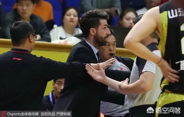 山东高速与浙江广厦的半决赛刚开始,睢冉就被罚下,对此你怎么看?