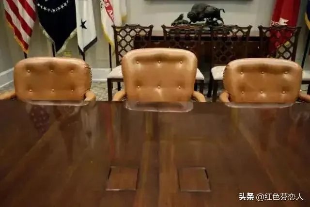 如果11月美国大选败选，特朗普会赖在白宫不走吗？