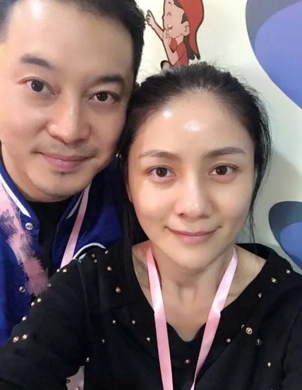 沙溢胡可素颜是什么样？