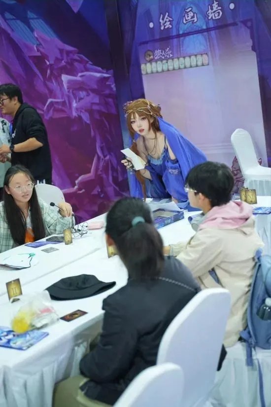 跟随乐队 六载狂欢！狼人杀x CCG风华长安线下六周年派对开启！