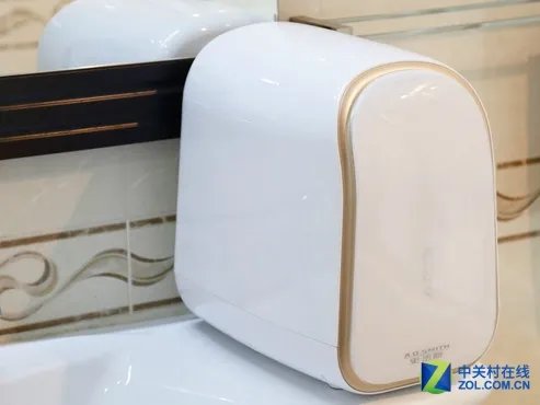 洗脸神器 A.O.史密斯保湿洗脸软水机