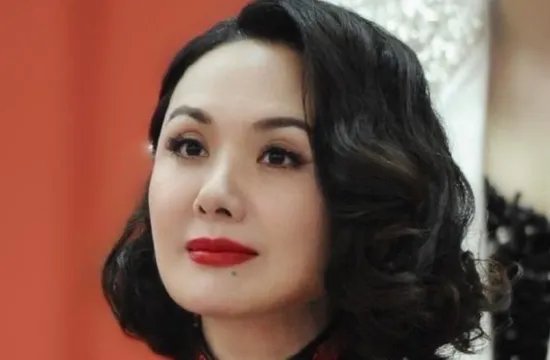 程莎莉称遭吉克隽逸讽刺翻白眼,两人之间有何矛盾?