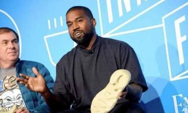 为什么看完演讲后大家都叫侃爷是疯子?