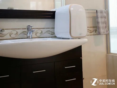 洗脸神器 A.O.史密斯保湿洗脸软水机