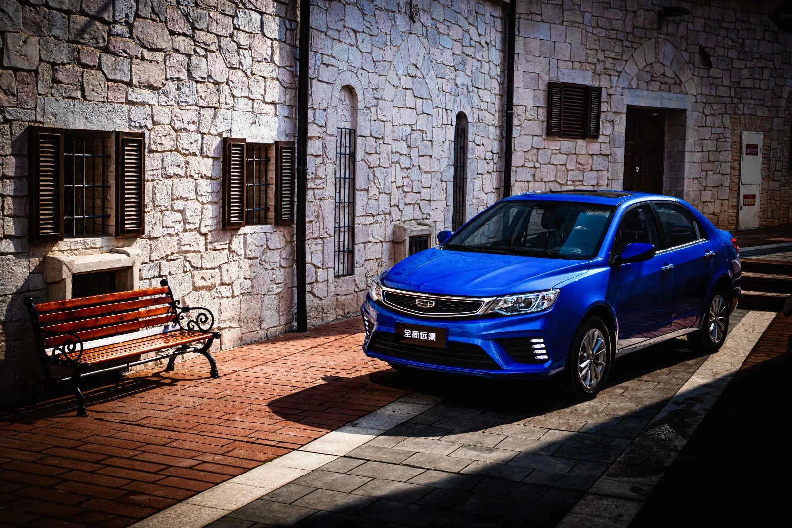 吉利4s店l网和g网分别卖什么车