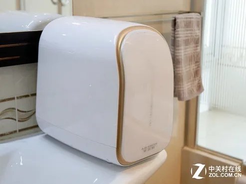 洗脸神器 A.O.史密斯保湿洗脸软水机