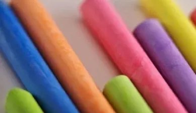 粉笔CEO张小龙怒怼湖南卫视，都说了什么？