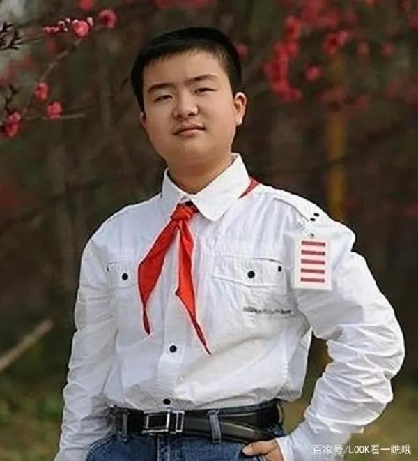 曾经的“五道杠少年”黄艺博,如今怎样?