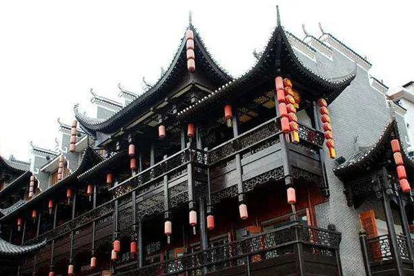 张家界十大旅游景点 去张家界不容错过的景点推荐