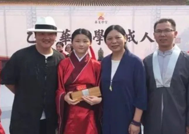 52岁孙楠否认女儿上过女德学校，造谣者的初衷是什么？