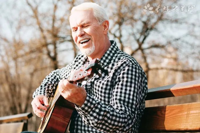 怎么辨别三线闭壳金钱龟