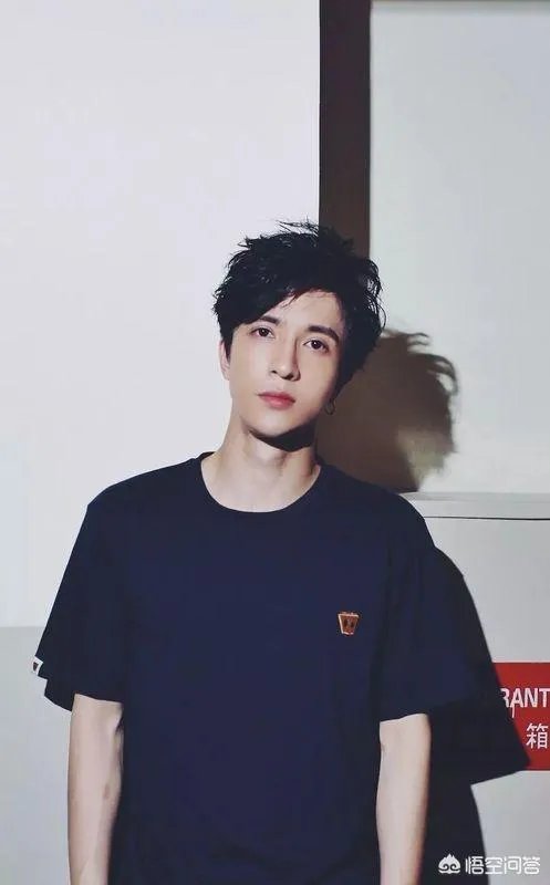 怎么评价《火星情报局》第四季第一期的节目？谁的表现最打动你呢？