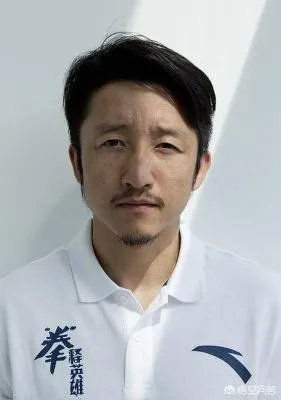 如何评价2届奥运冠军邹市明?